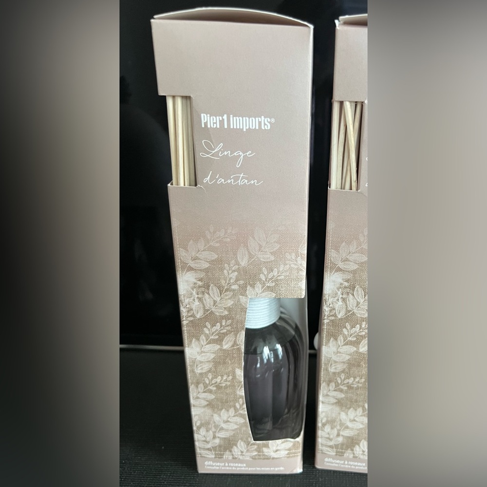 Pier 1 Vintage Linens Reed Diffuser Discontinued NIB